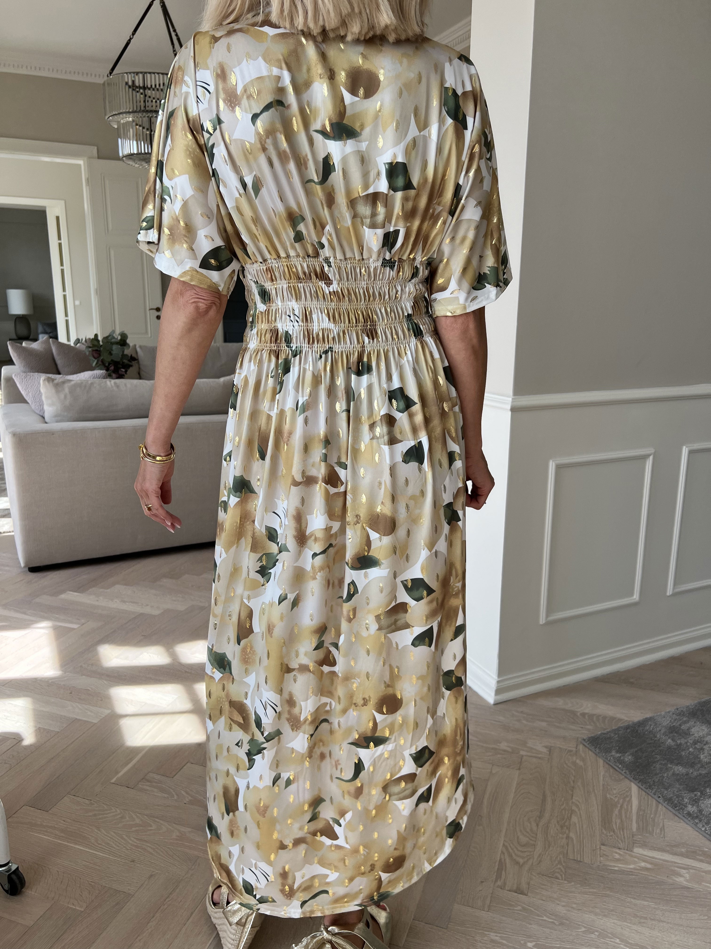 Pams Sweet Flower High-low - Elastisk kjole med blomsterprint